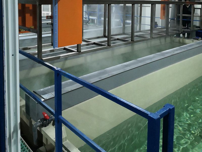 陽極氧化生產線